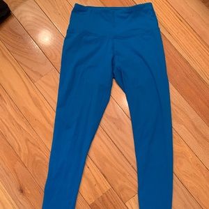 YOGA LEGGINGS: Size S, full-length